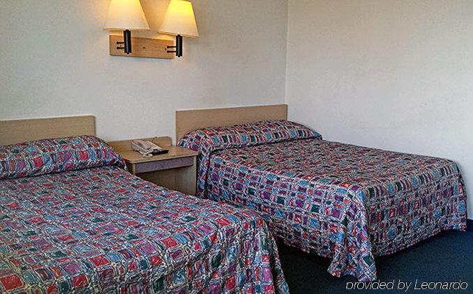 Motel 6 Des Moines South - Airport Bagian luar foto